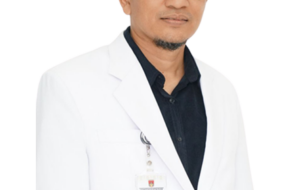 dr. Arif Budiman, Sp. B